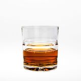 Os 10 Melhores Whiskys Single Malt de 2024: Jura, Macallan e muito mais!
