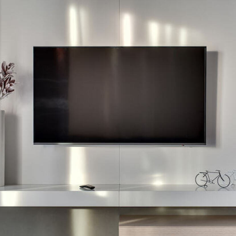 As 10 Melhores TVs de 32 polegadas de 2024: LG, Samsung, AOC e muito mais!