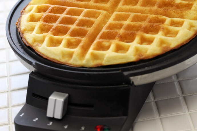 máquina de waffle com ajuste de temperatura