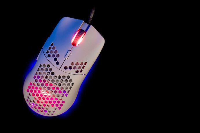 Mouse gamer com luzes de led
