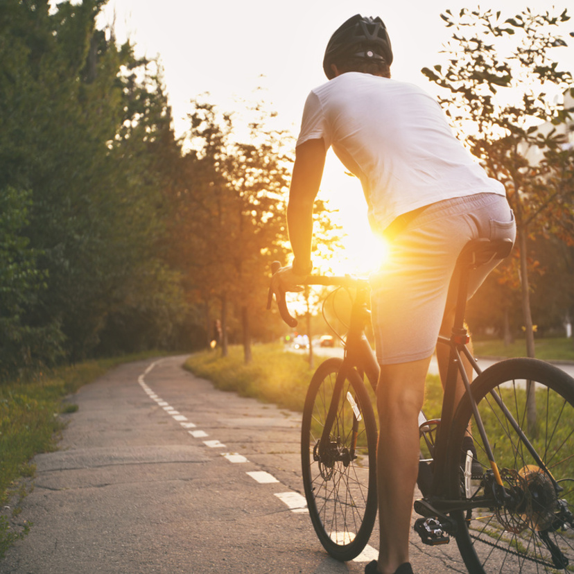 Benefícios de andar de bicicleta: emagrece, perde barriga e mais!