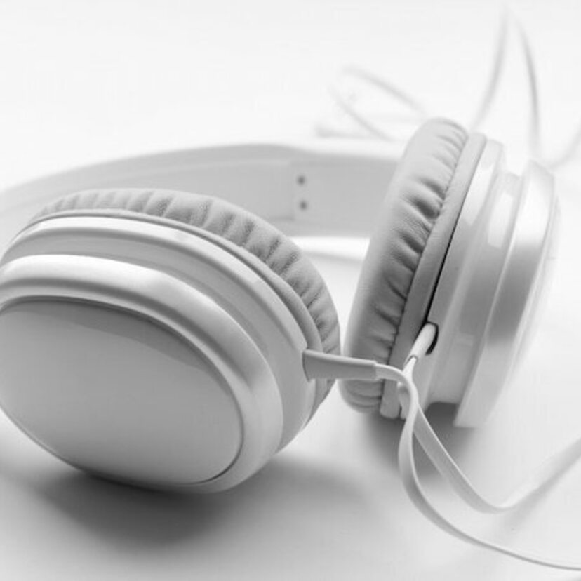 Os 10 Melhores Headphones de 2024: da Apple, Sony e muito mais!