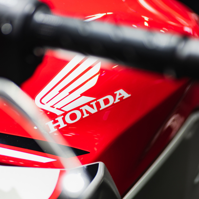 Nova Honda CB 300: seu preço, ficha técnica, o motor e muito mais!