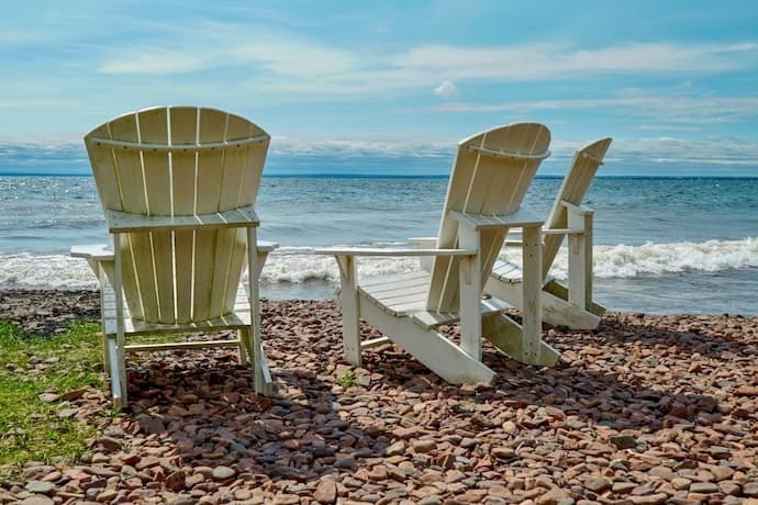 tres cadeiras de praia alta