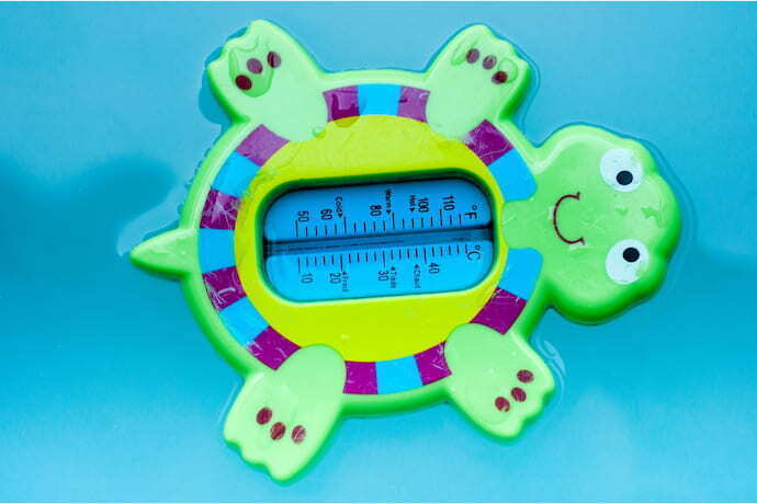 Termômetro de banheira em formato de tartaruga.