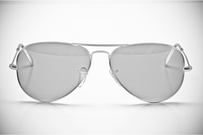 Óculos de sol masculino aviador prata.