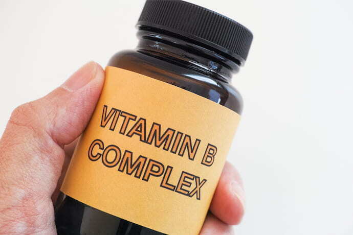 Cápsulas de vitamina B. 