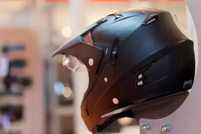 capacete preto