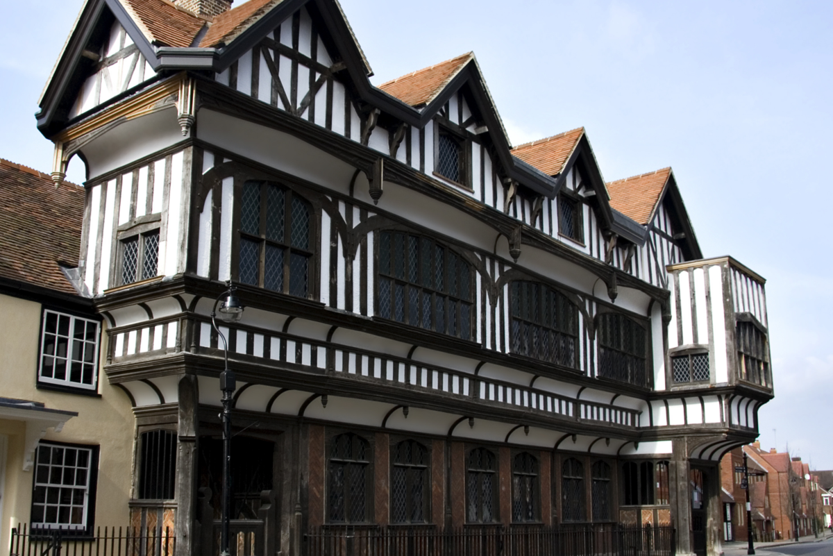 Casa Tudor