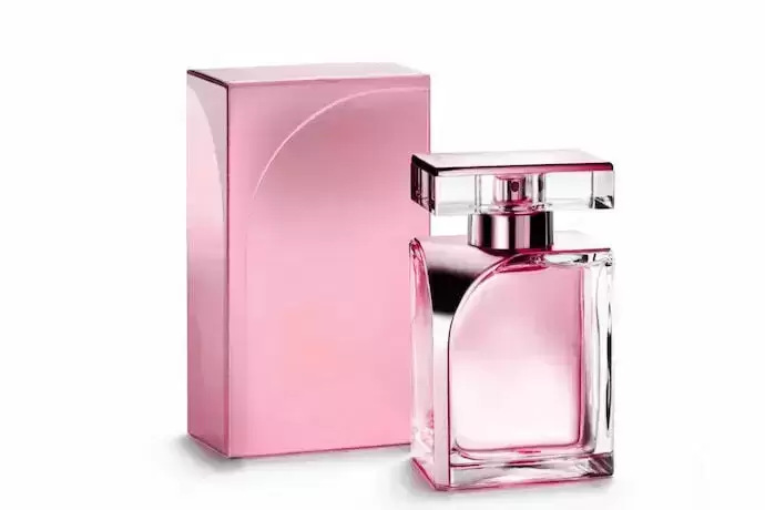 Os 10 Melhores Perfumes Avon de 2024: Segno, Far Away e mais!