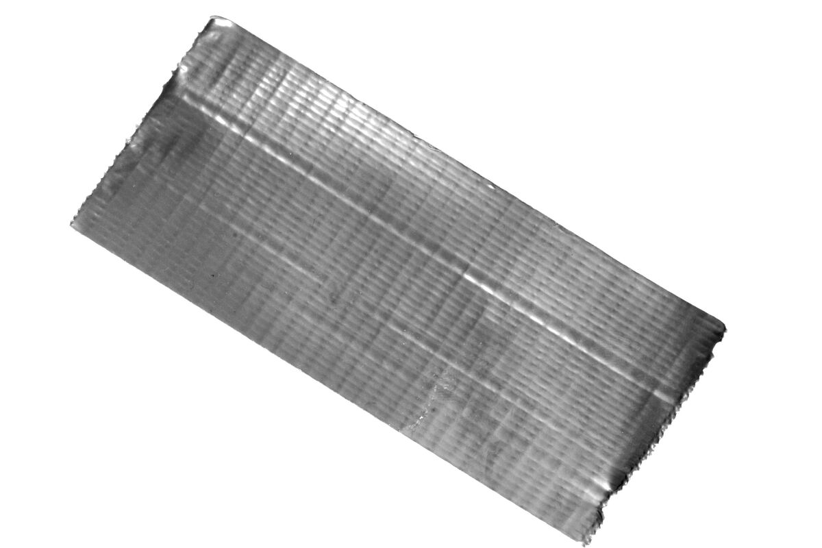 Pedaço de fita silver tape