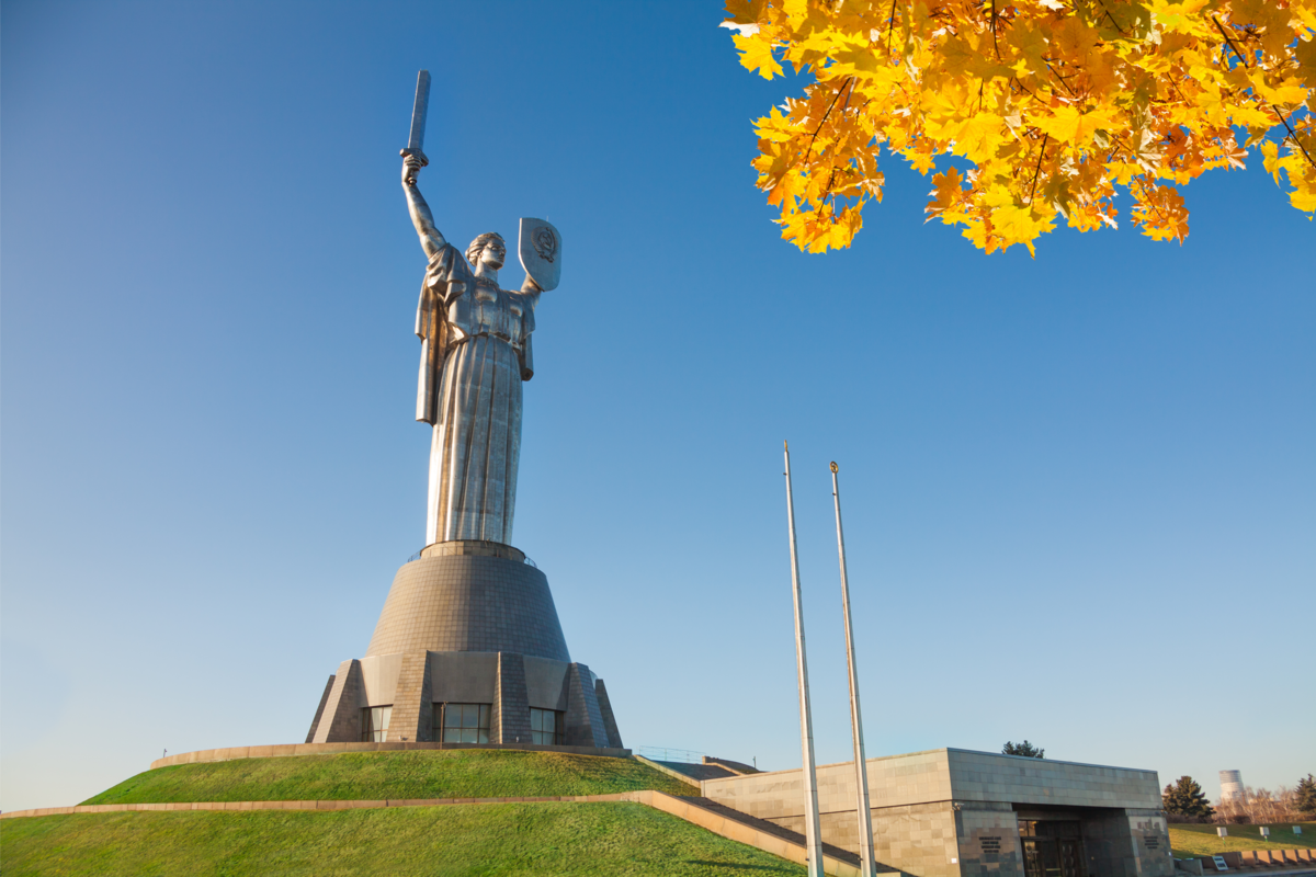Monumento à Mãe Pátria em Kiev, Ucrânia.