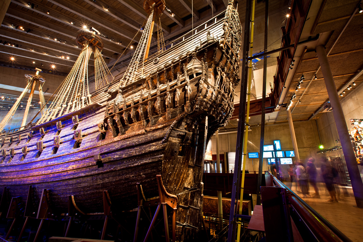 Um antigo barco no museu do Vasa