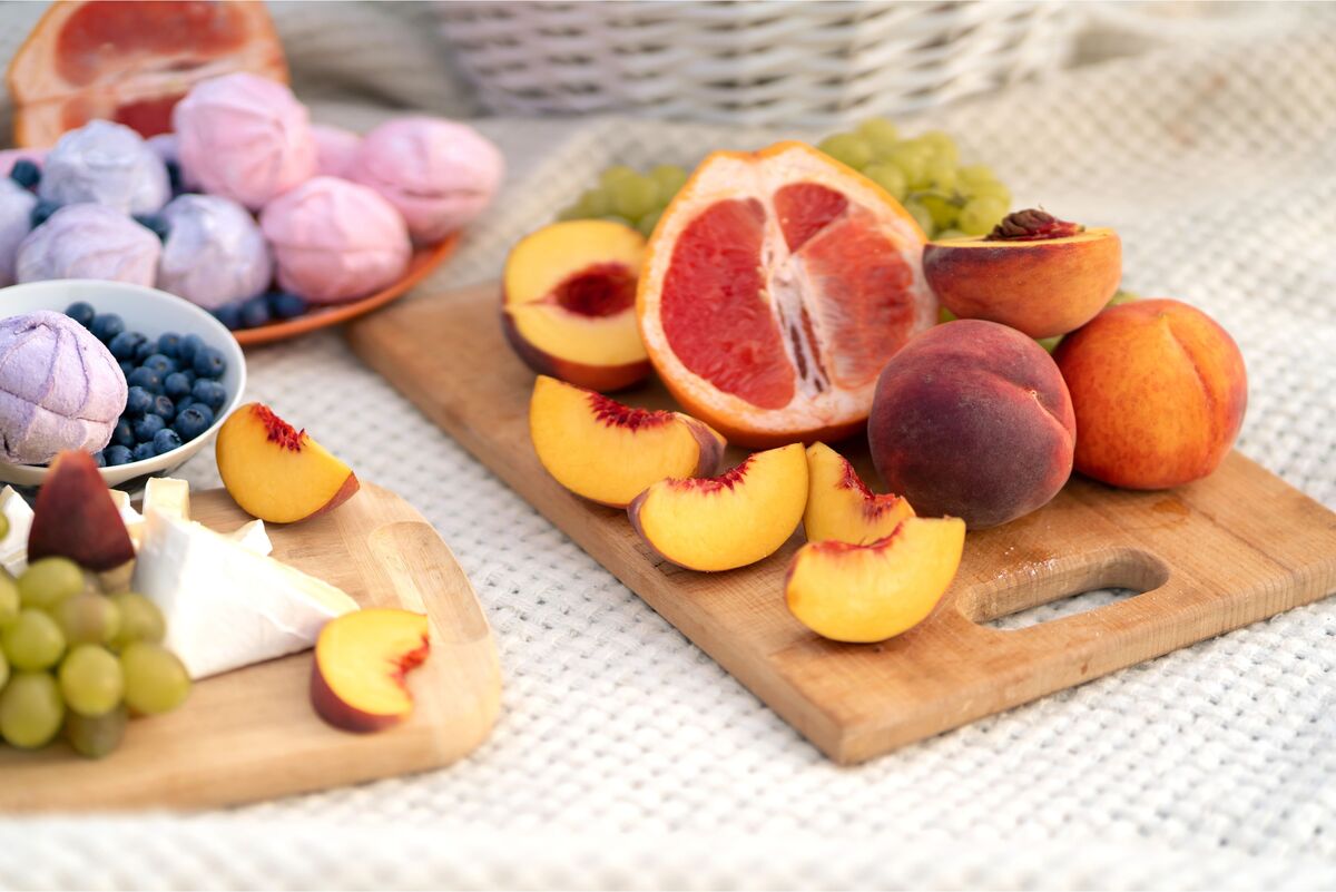 Piquenique de verão com frutas frescas 