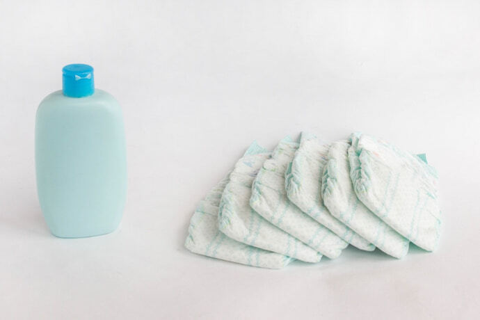 Shampoo para bebê e fraldas 