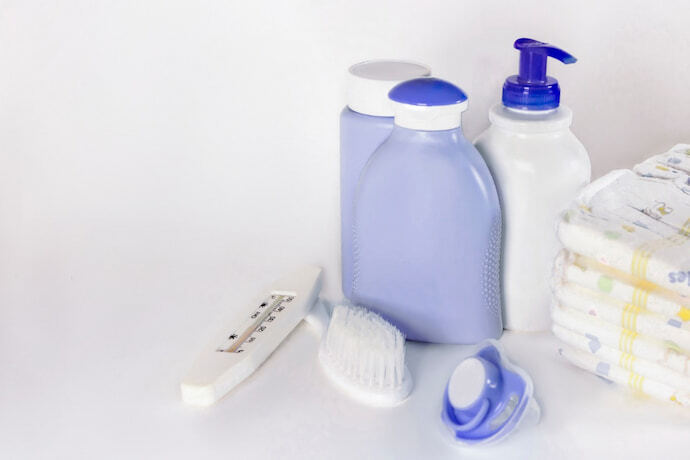 Shampoo e outros itens para bebês