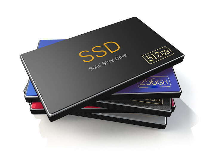 Imagem apresenta vários SSD